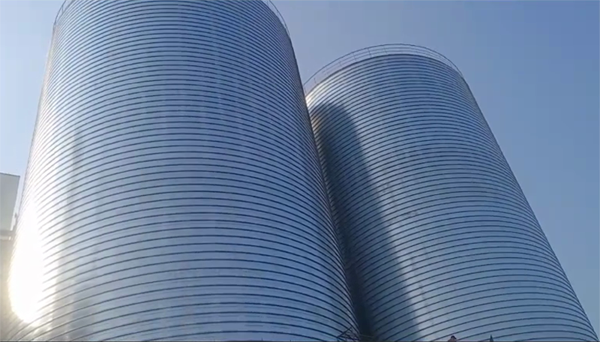 济源2座混凝土高架卷板仓